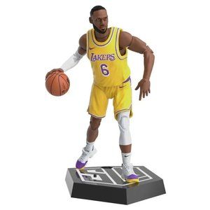 Lebron James Starting Lineup NBA Series 1 NIB figure